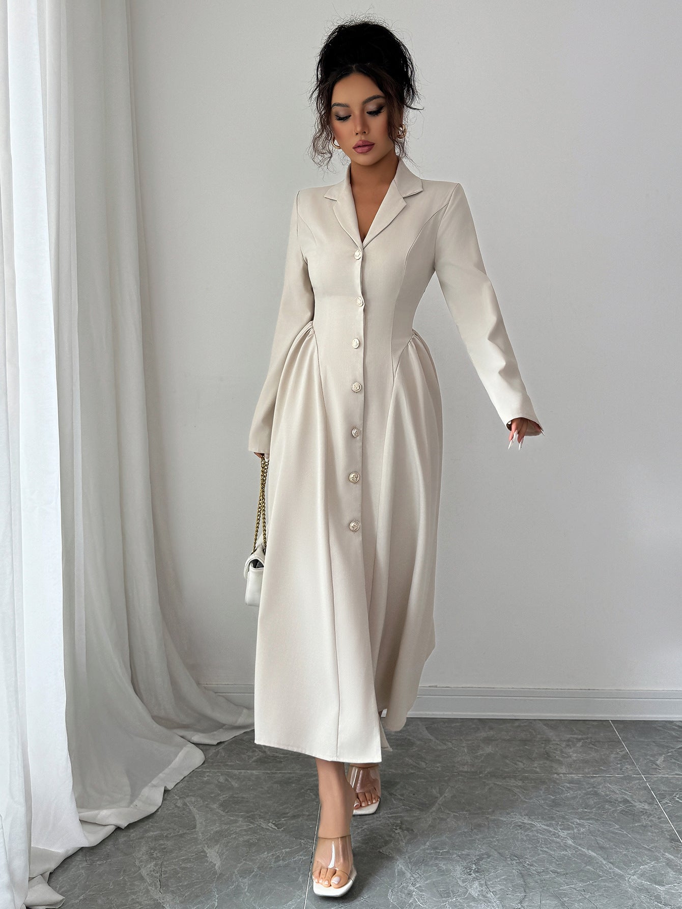 Robe Valentina – Longue Élégante à Col V Profond